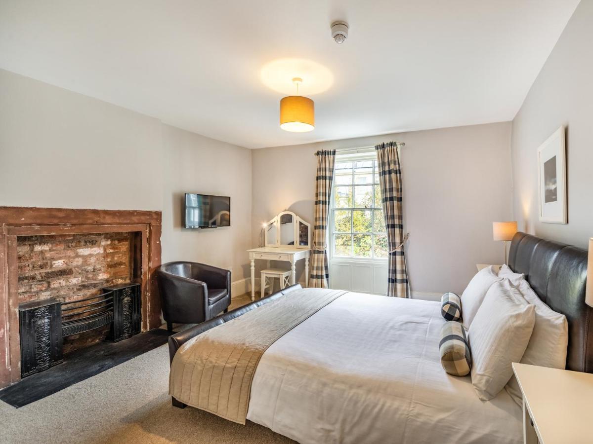 Scotch Arms Mews Bed & Breakfast Brampton  Buitenkant foto