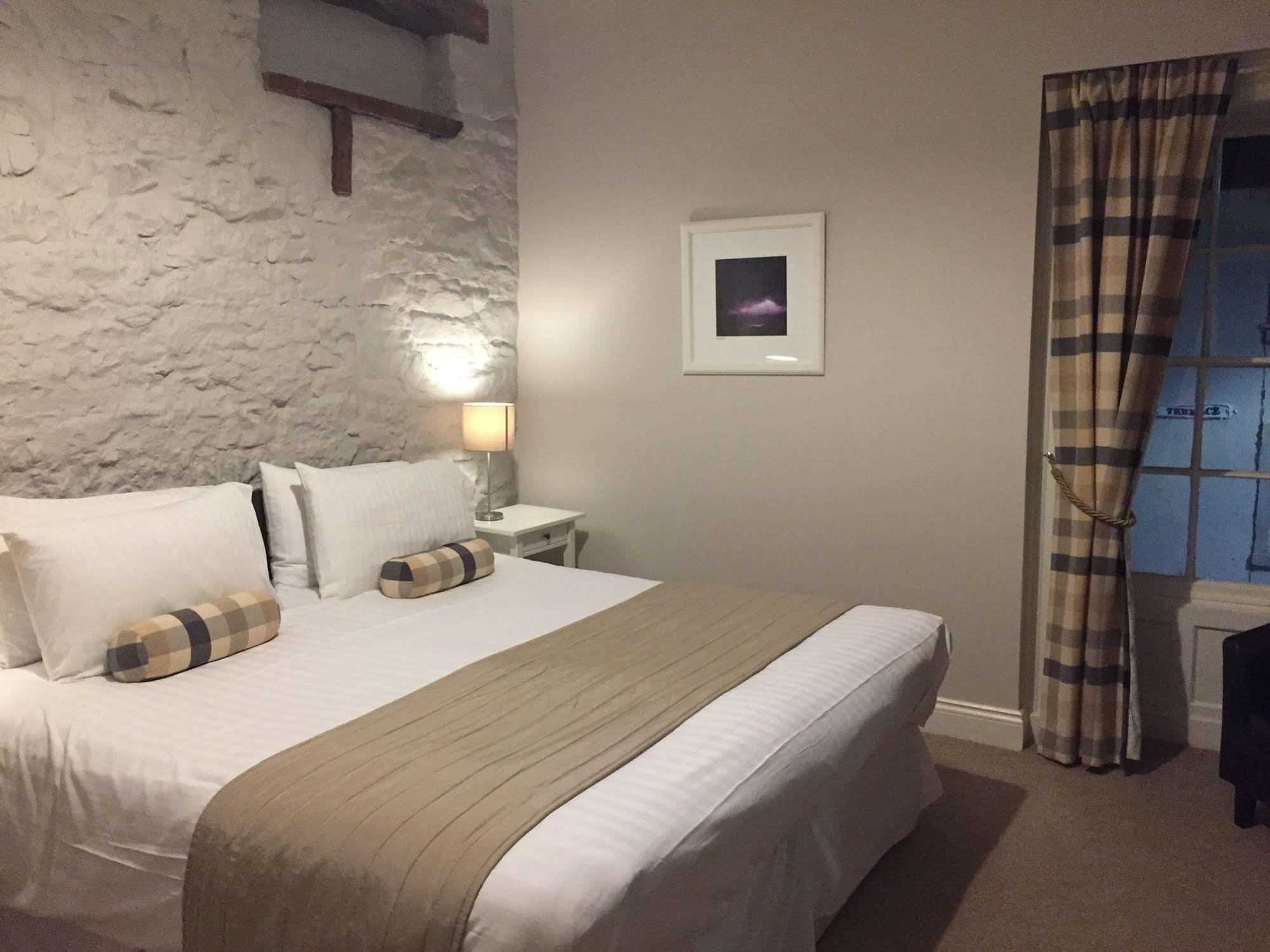 Scotch Arms Mews Bed & Breakfast Brampton  Buitenkant foto